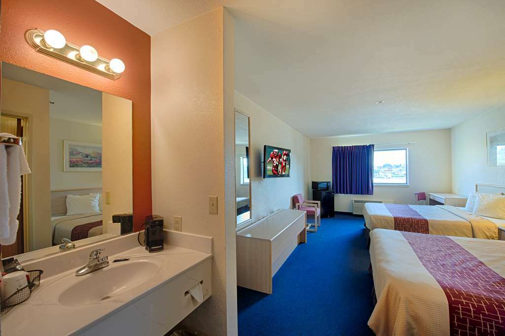 Red Roof Inn Holton Chambre photo